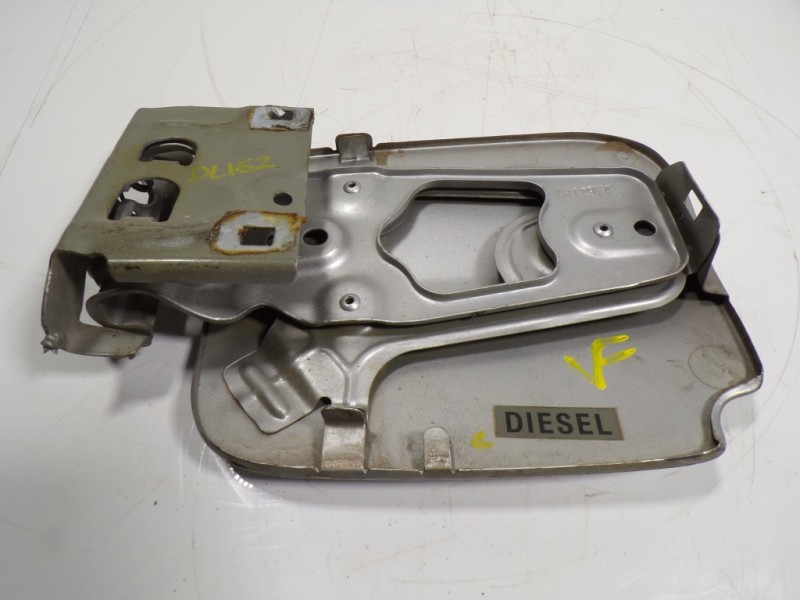 Recambio de tapa combustible para dacia duster 1.5 dci diesel fap cat referencia OEM IAM 788304650R  