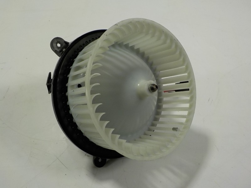 Recambio de motor calefaccion para seat ibiza (kj1) fr referencia OEM IAM 2Q1820021 2Q1820021 