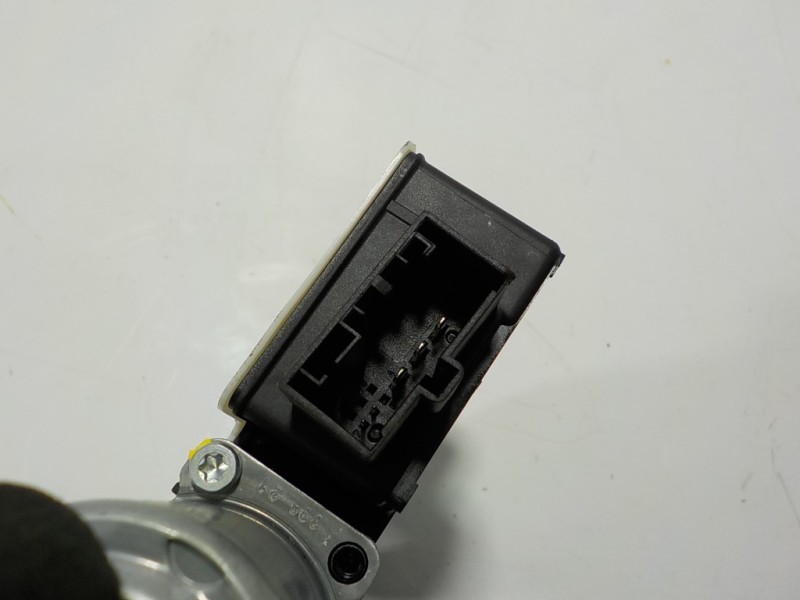 Recambio de motor elevalunas trasero derecho para seat ibiza (kj1) fr referencia OEM IAM 5Q0959408D 5Q0959408D 