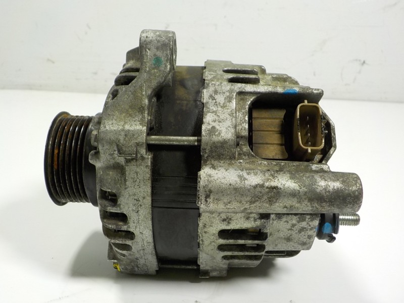 Recambio de alternador para mitsubishi outlander (gf0) kaiteki 4wd referencia OEM IAM  1800A355 