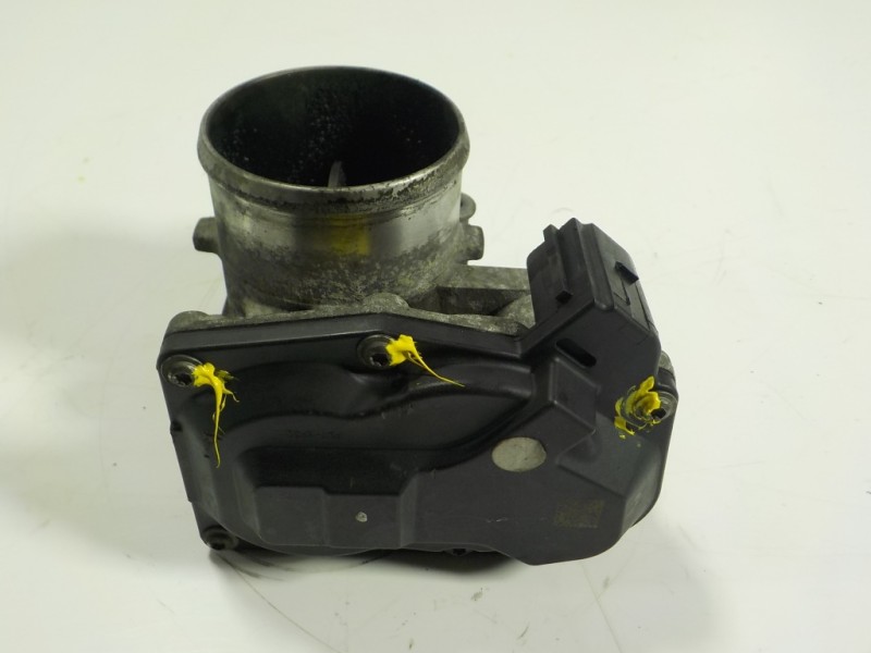 Recambio de caja mariposa para kia sorento drive 2wd referencia OEM IAM  351002F000 