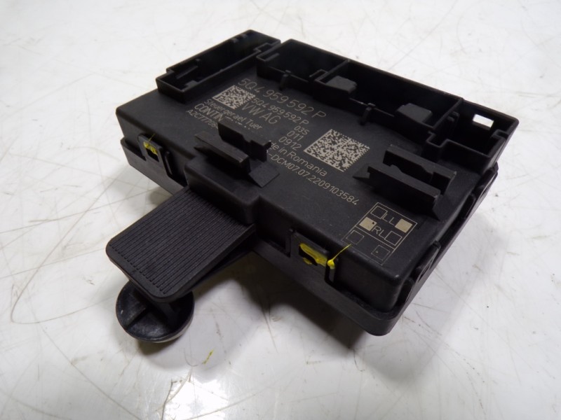 Recambio de modulo confort para seat leon sportstourer (kl8) xcellence referencia OEM IAM 5Q4959592P 5Q4959592P 