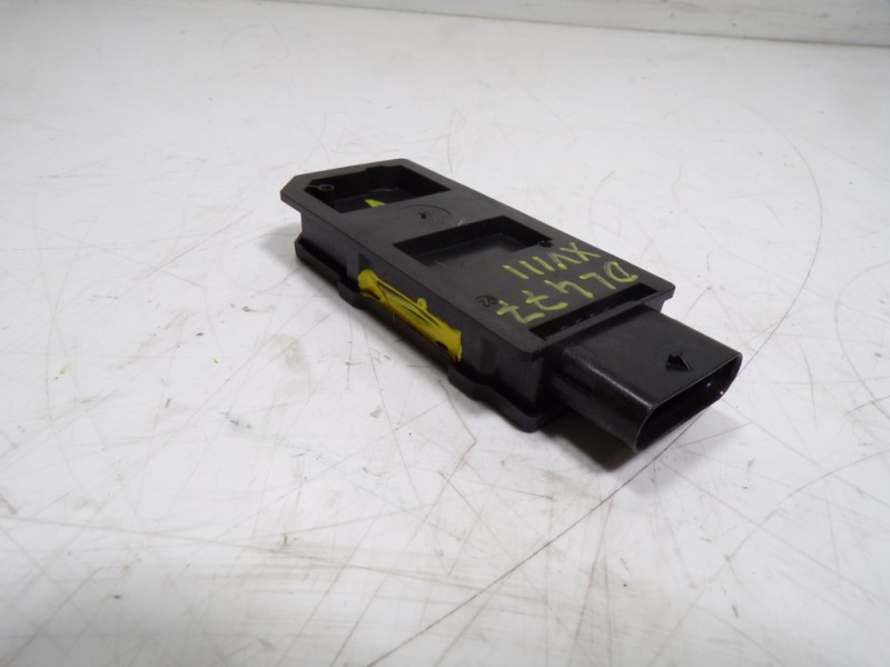 Recambio de modulo electronico para seat leon sportstourer (kl8) xcellence referencia OEM IAM 5WA962133B 5WA962133B 