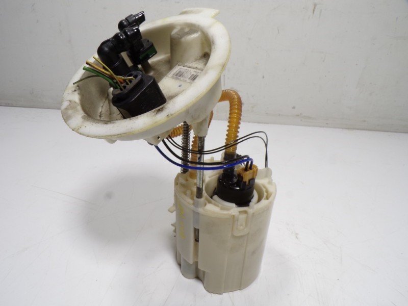 Recambio de aforador para bmw serie 3 touring (f31) 320d referencia OEM IAM 16117243972 724397210 