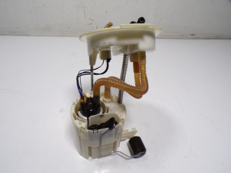 Recambio de aforador para bmw serie 3 touring (f31) 320d referencia OEM IAM 16117243972 724397210 