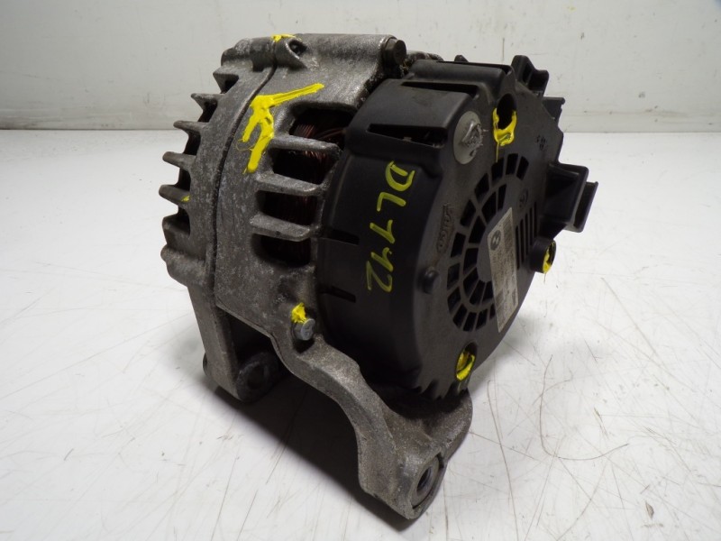 Recambio de alternador para bmw serie 3 touring (f31) 320d referencia OEM IAM 12317823343 8519890 