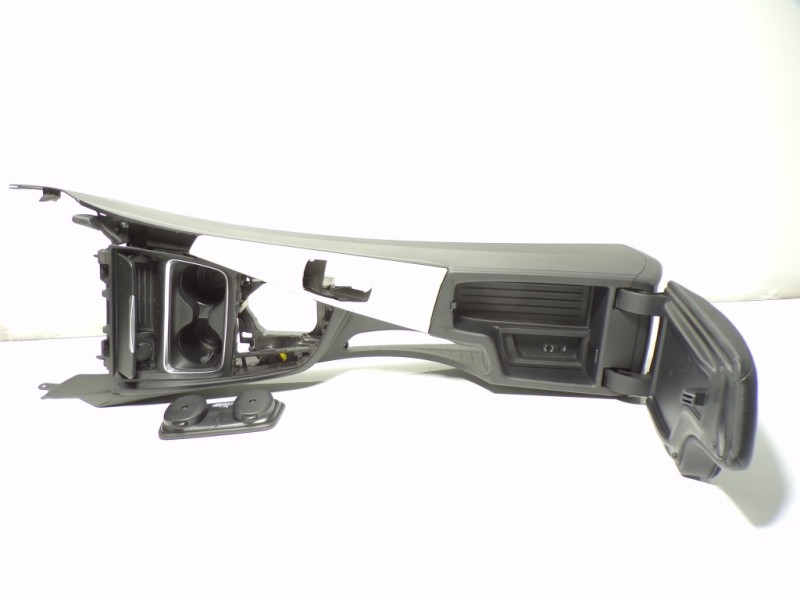 Recambio de apoyabrazos central para bmw serie 3 touring (f31) 320d referencia OEM IAM 51169235431 923546717 51169360522