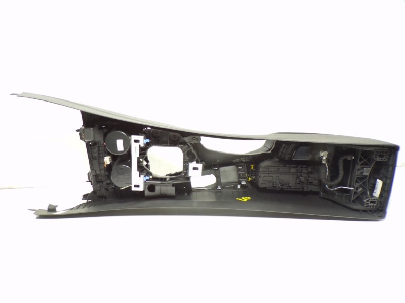 Recambio de apoyabrazos central para bmw serie 3 touring (f31) 320d referencia OEM IAM 51169235431 923546717 51169360522