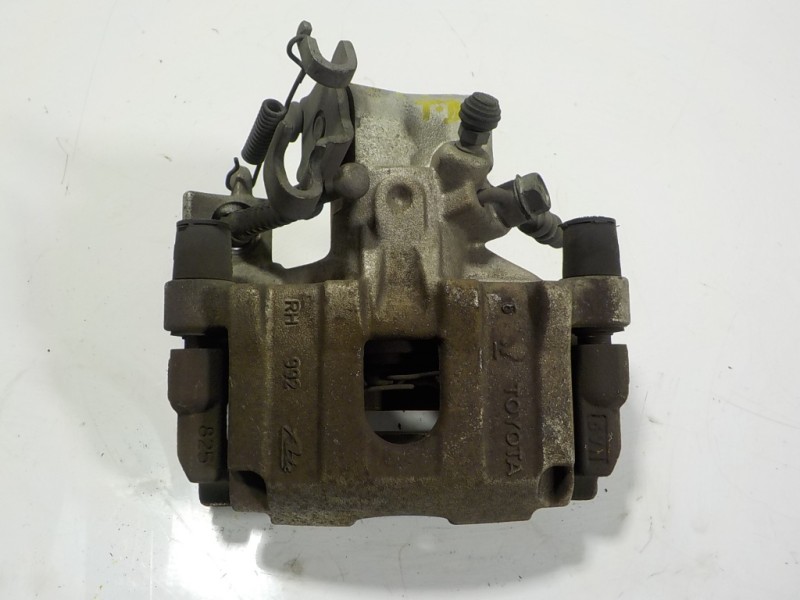 Recambio de pinza freno trasera derecha para toyota yaris hybrid active referencia OEM IAM 478300D020  