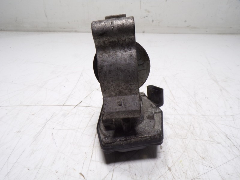 Recambio de caja mariposa para bmw serie 3 touring (f31) 320d referencia OEM IAM 13547810752 1354781075203 