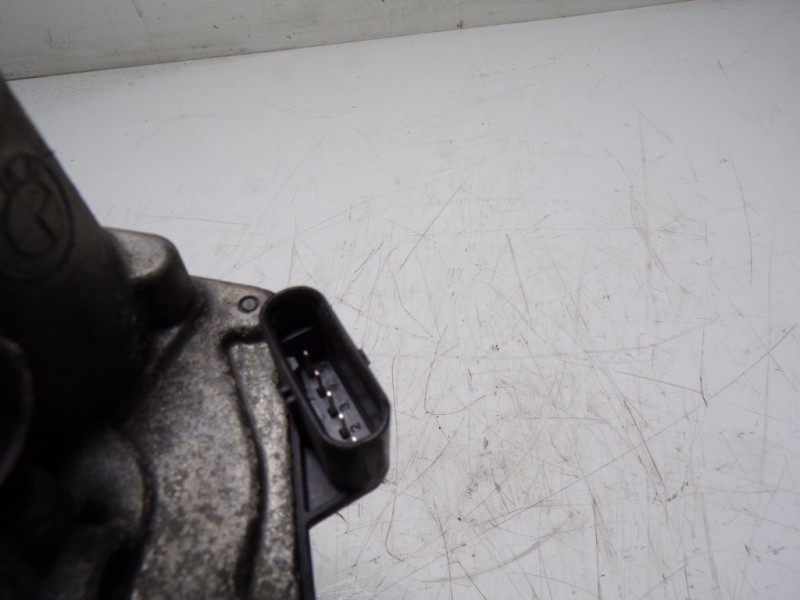 Recambio de caja mariposa para bmw serie 3 touring (f31) 320d referencia OEM IAM 13547810752 1354781075203 