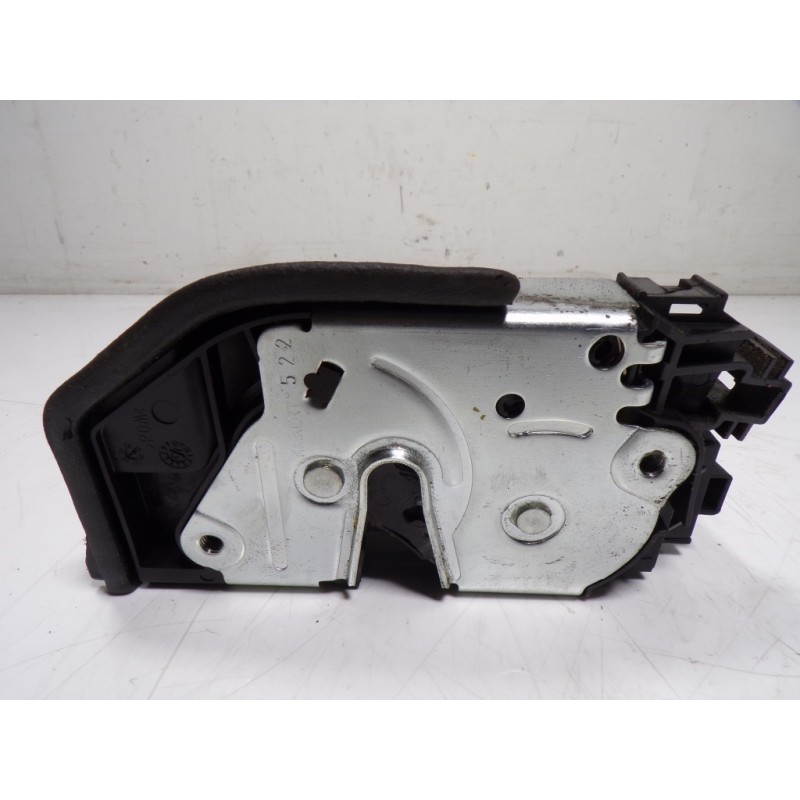 Recambio de cerradura puerta delantera derecha para bmw serie 3 touring (f31) 320d referencia OEM IAM 51217229458 7229458 