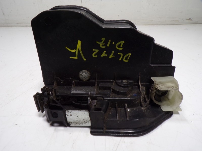 Recambio de cerradura puerta delantera izquierda para bmw serie 3 touring (f31) 320d referencia OEM IAM 51217229461 7229461 