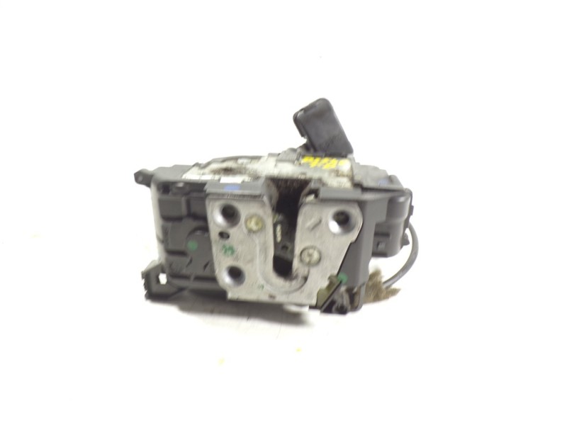 Recambio de cerradura puerta trasera derecha para renault scenic iii 1.5 dci diesel fap referencia OEM IAM 825020033R 825020033R