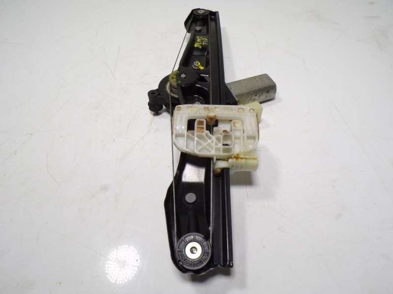 Recambio de elevalunas trasero izquierdo para bmw serie 3 touring (f31) 320d referencia OEM IAM 51357281887 7351049 67627341563