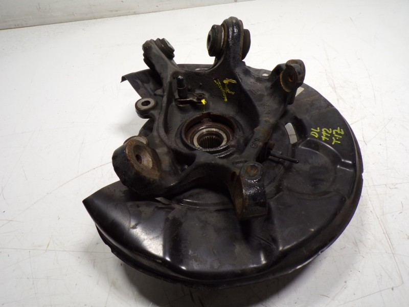 Recambio de mangueta trasera izquierda para bmw serie 3 touring (f31) 320d referencia OEM IAM 33326792523  