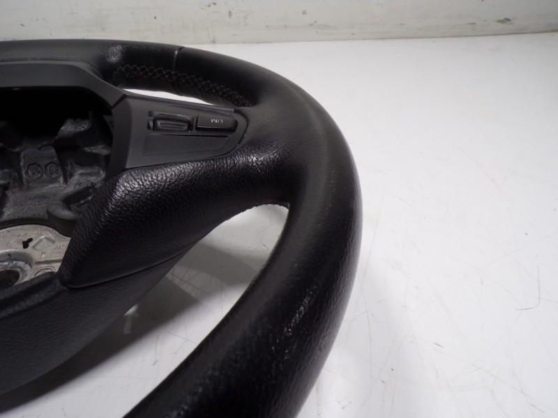 Recambio de volante para bmw serie 3 touring (f31) 320d referencia OEM IAM 32306854753 62558181E 