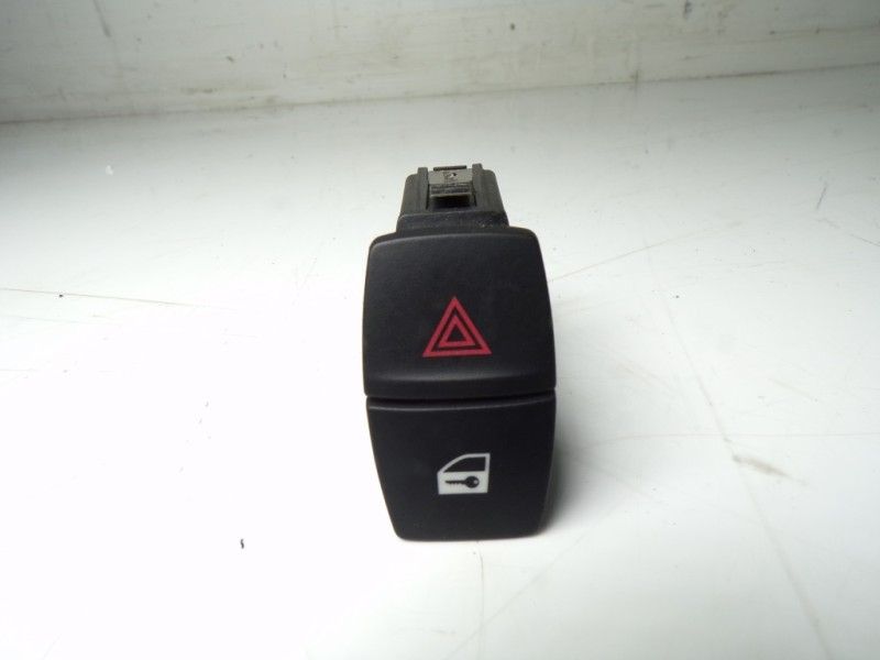 Recambio de warning para bmw serie 3 touring (f31) 320d referencia OEM IAM 61319231786 923178603 