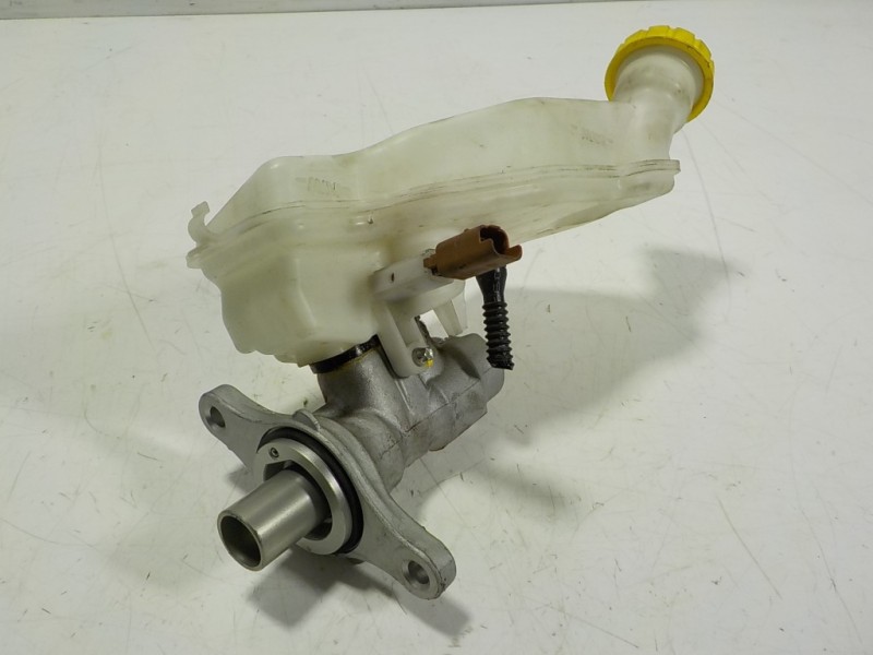 Recambio de bomba freno para peugeot 2008 (--.2013) 1.6 blue-hdi fap referencia OEM IAM 4601R9 32069745 