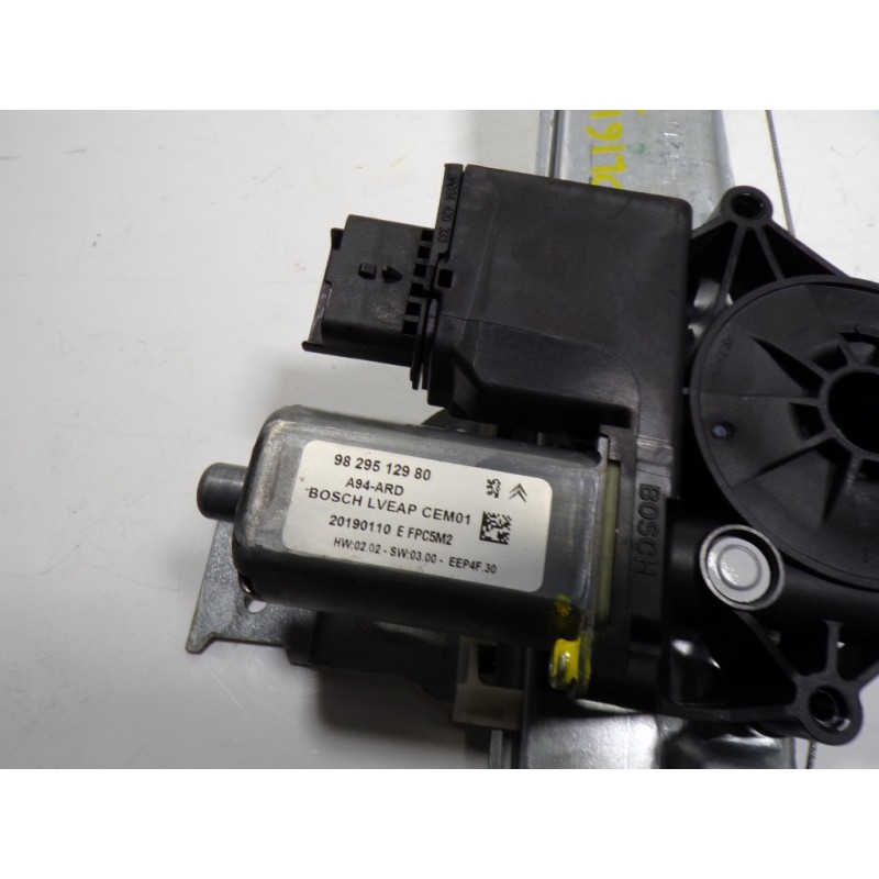 Recambio de elevalunas trasero derecho para peugeot 2008 (--.2013) 1.6 blue-hdi fap referencia OEM IAM 9830590280 9829512980 