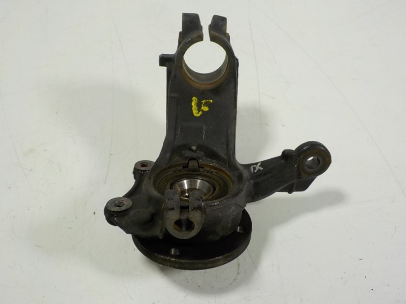 Recambio de mangueta delantera derecha para peugeot 2008 (--.2013) 1.6 blue-hdi fap referencia OEM IAM 364790  