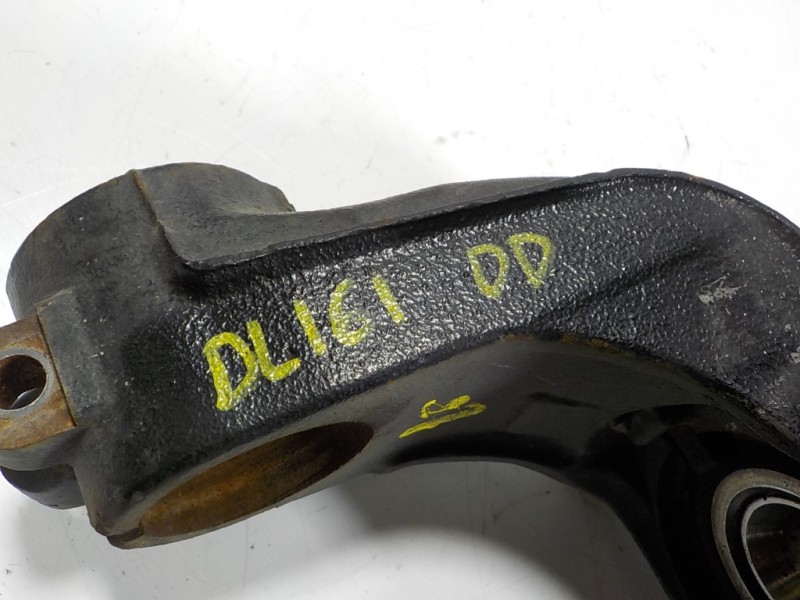 Recambio de mangueta delantera derecha para peugeot 2008 (--.2013) 1.6 blue-hdi fap referencia OEM IAM 364790  