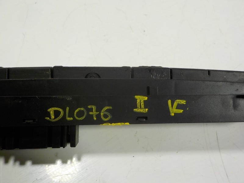 Recambio de modulo electronico para jeep commander 3.0 v6 crd limited referencia OEM IAM 56050773AC P56050136AE 