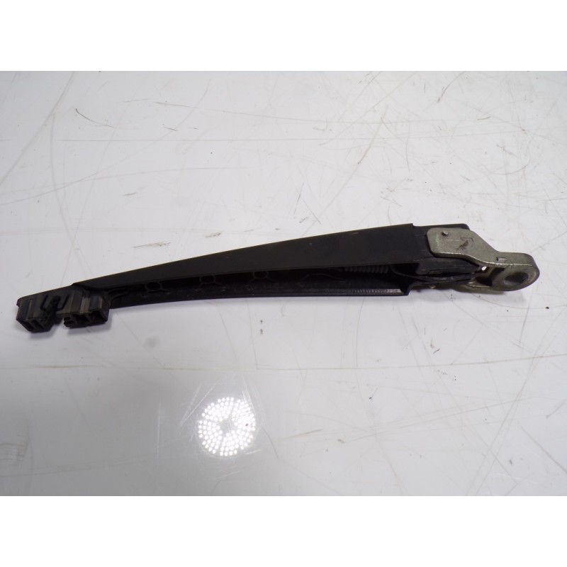 Recambio de brazo limpia trasero para peugeot 308 sw 1.5 blue-hdi fap referencia OEM IAM 1609428380  