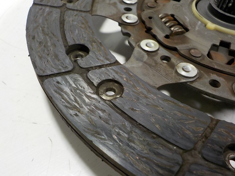 Recambio de kit embrague para peugeot 308 sw 1.5 blue-hdi fap referencia OEM IAM 1619230180 9820879880 