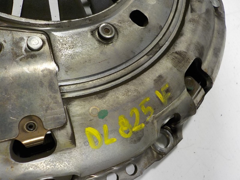 Recambio de kit embrague para peugeot 308 sw 1.5 blue-hdi fap referencia OEM IAM 1619230180 9820879880 