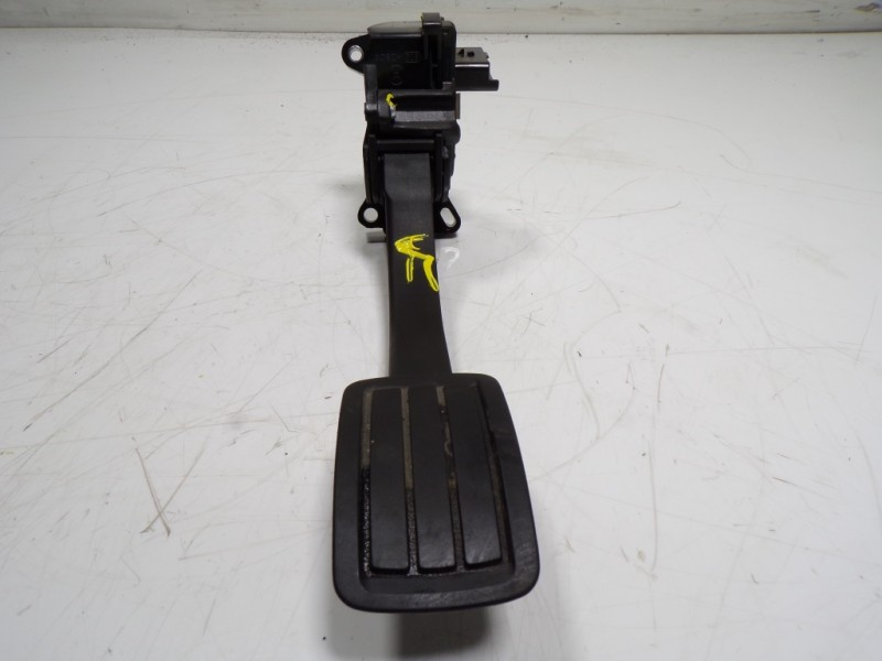 Recambio de potenciometro pedal para peugeot 308 sw 1.5 blue-hdi fap referencia OEM IAM 9674829180 9674829180 