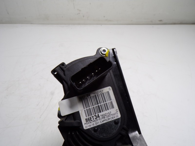 Recambio de potenciometro pedal para peugeot 308 sw 1.5 blue-hdi fap referencia OEM IAM 9674829180 9674829180 