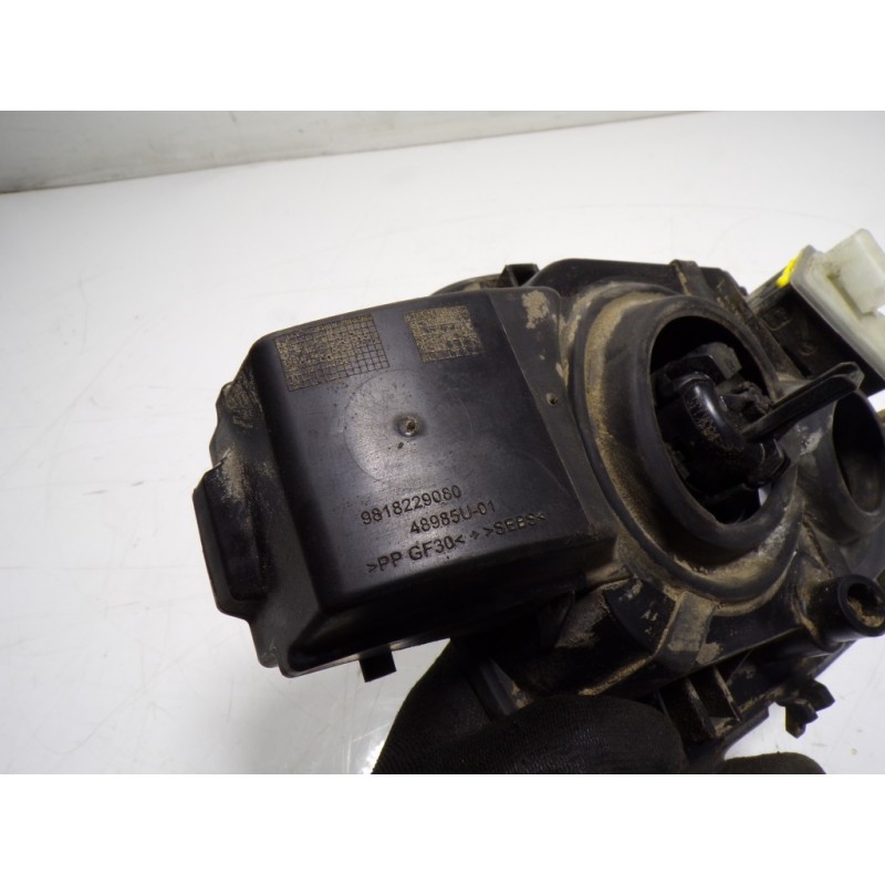 Recambio de tapa combustible para peugeot 308 sw 1.5 blue-hdi fap referencia OEM IAM 9818024980 9818229080 9818229080