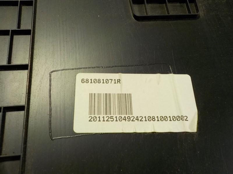 Recambio de guantera para renault clio v 1.5 blue dci diesel fap referencia OEM IAM 681081375R 681081071R 