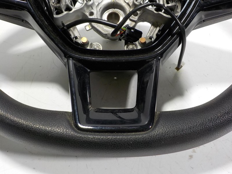 Recambio de volante para renault clio v 1.5 blue dci diesel fap referencia OEM IAM 484004585R 484004585R 