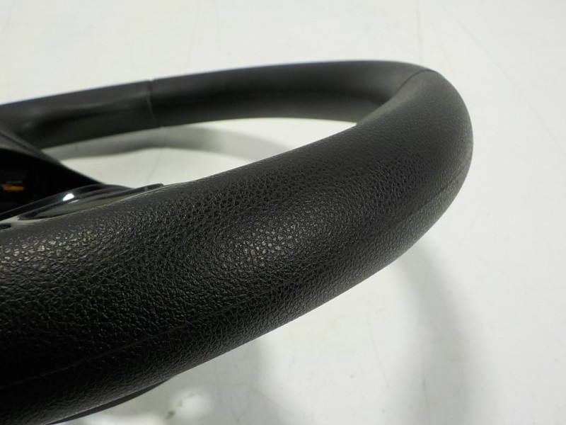 Recambio de volante para renault clio v 1.5 blue dci diesel fap referencia OEM IAM 484004585R 484004585R 