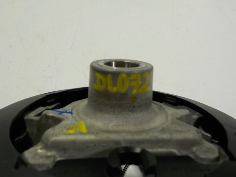 Recambio de volante para renault clio v 1.5 blue dci diesel fap referencia OEM IAM 484004585R 484004585R 