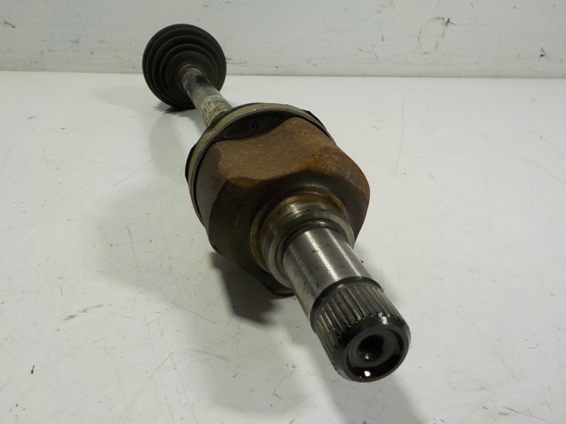 Recambio de transmision izquierda para peugeot 508 sw 1.5 blue-hdi fap referencia OEM IAM 9811176880 9811176880 