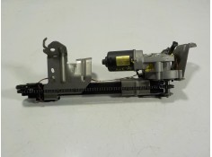 Recambio de motor c/c porton para lancia voyager (404) platinum referencia OEM IAM K68195936AA PN16915741AC  2