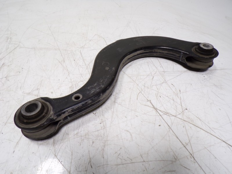 Recambio de brazo suspension superior trasero izquierdo para volkswagen arteon (3h7) elegance referencia OEM IAM 5Q0505323D 5Q05