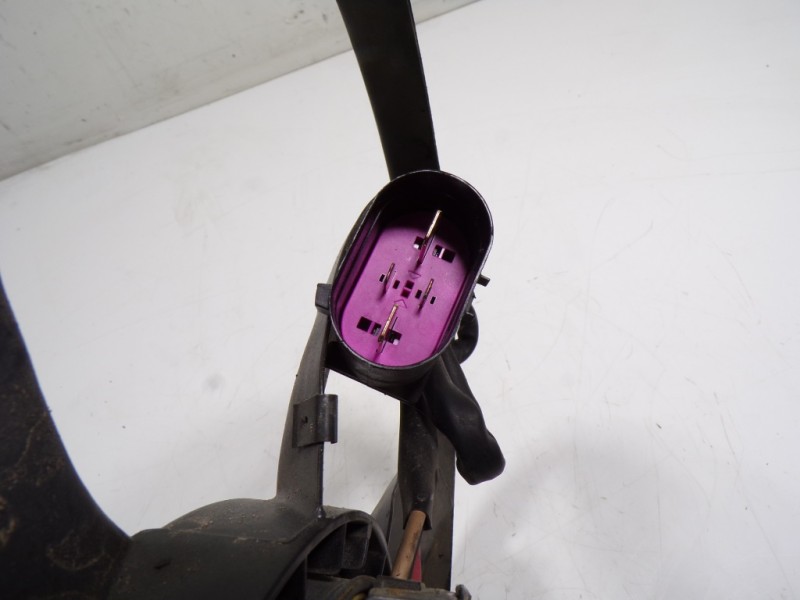 Recambio de electroventilador para volkswagen arteon (3h7) elegance referencia OEM IAM 5Q0121203DQ M0106564 