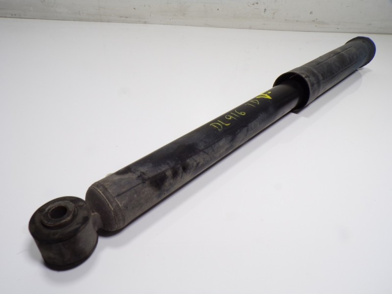 Recambio de amortiguador trasero derecho para toyota yaris 1.0 cat referencia OEM IAM 485300DA00 03091000263 