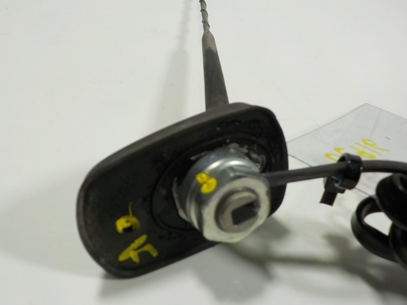 Recambio de antena para toyota yaris 1.0 cat referencia OEM IAM   