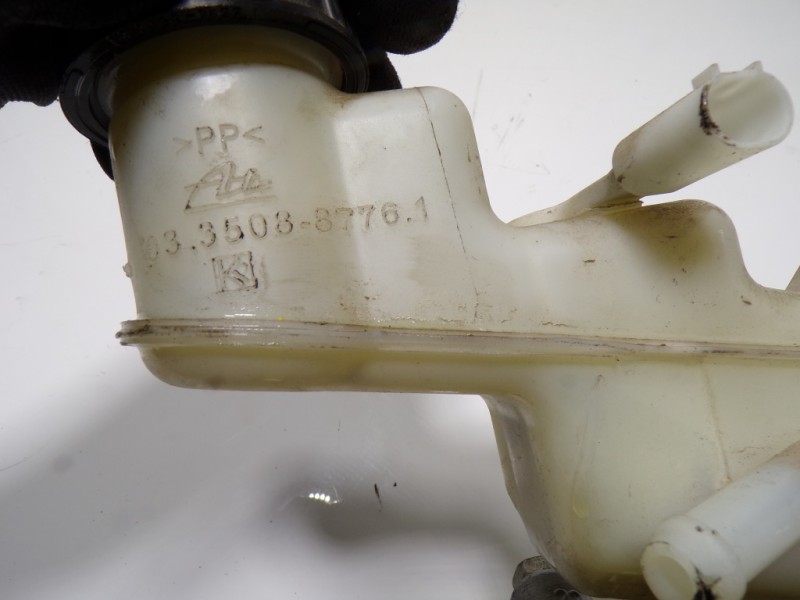 Recambio de bomba freno para toyota yaris 1.0 cat referencia OEM IAM 4720109650 350887761 