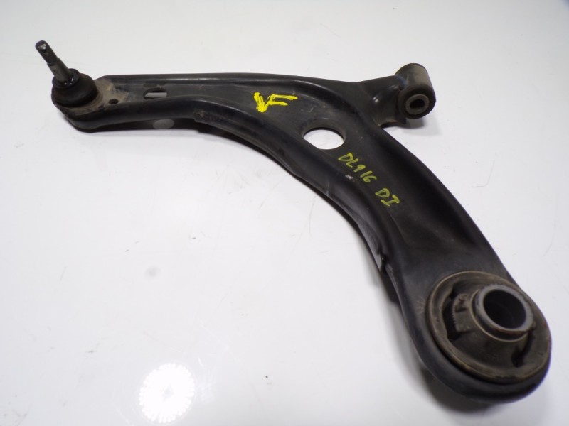 Recambio de brazo suspension inferior delantero izquierdo para toyota yaris 1.0 cat referencia OEM IAM 4806909140  