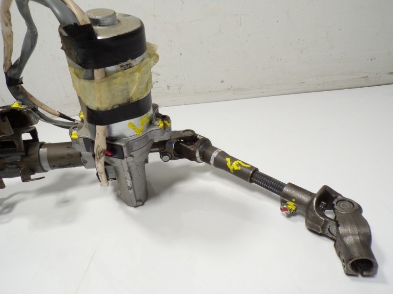 Recambio de columna direccion para toyota yaris 1.0 cat referencia OEM IAM 4520A0D050 452500D183 