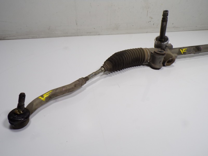 Recambio de cremallera direccion para toyota yaris 1.0 cat referencia OEM IAM 455000D271  