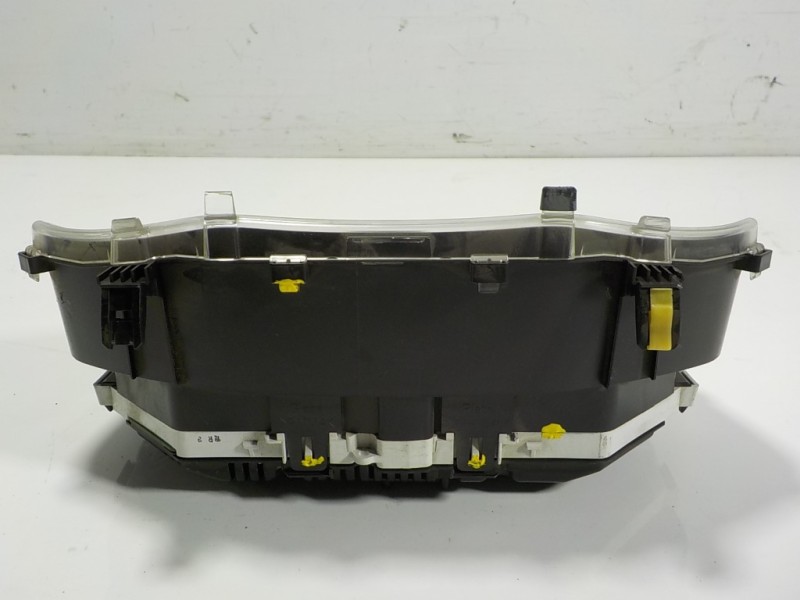 Recambio de cuadro instrumentos para toyota yaris 1.0 cat referencia OEM IAM 838000U270 838000U270 