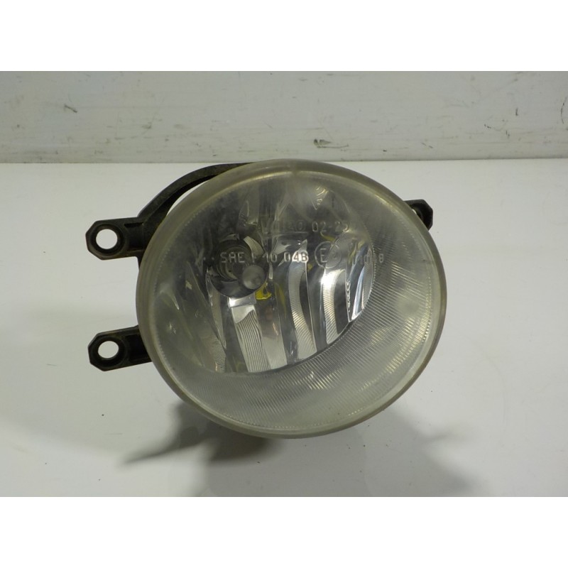 Recambio de faro antiniebla derecho para toyota yaris 1.0 cat referencia OEM IAM 8121002110 8121002110 