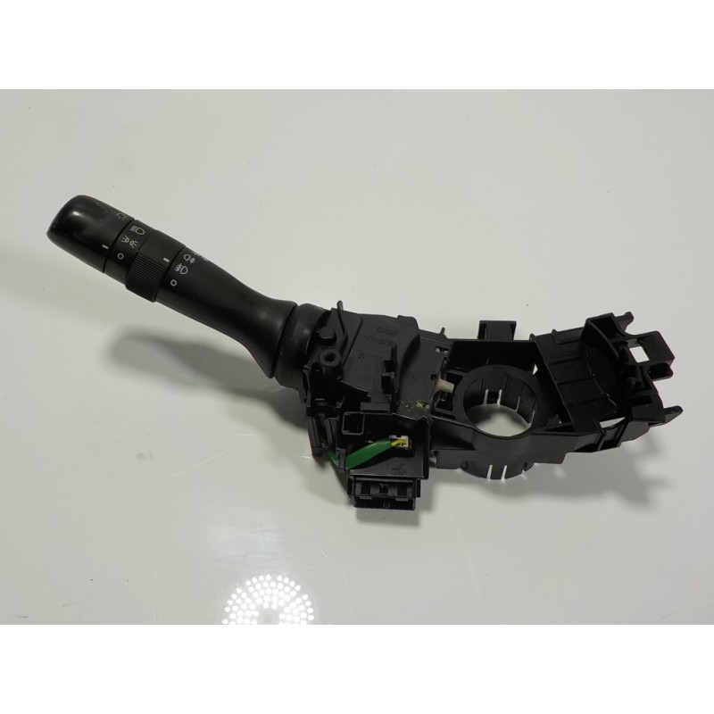 Recambio de mando luces para toyota yaris 1.0 cat referencia OEM IAM 841400D300 173832 